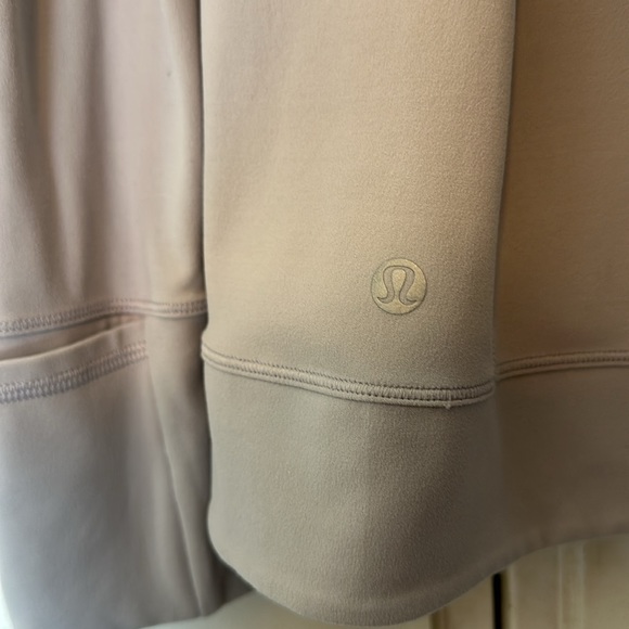 LULULEMON Lululemon Every Journey Hoodie II
Iced Iris *RARE* - Picture 7 of 11